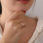 Round cut morganite ring for anniversary gift - EternityPieces