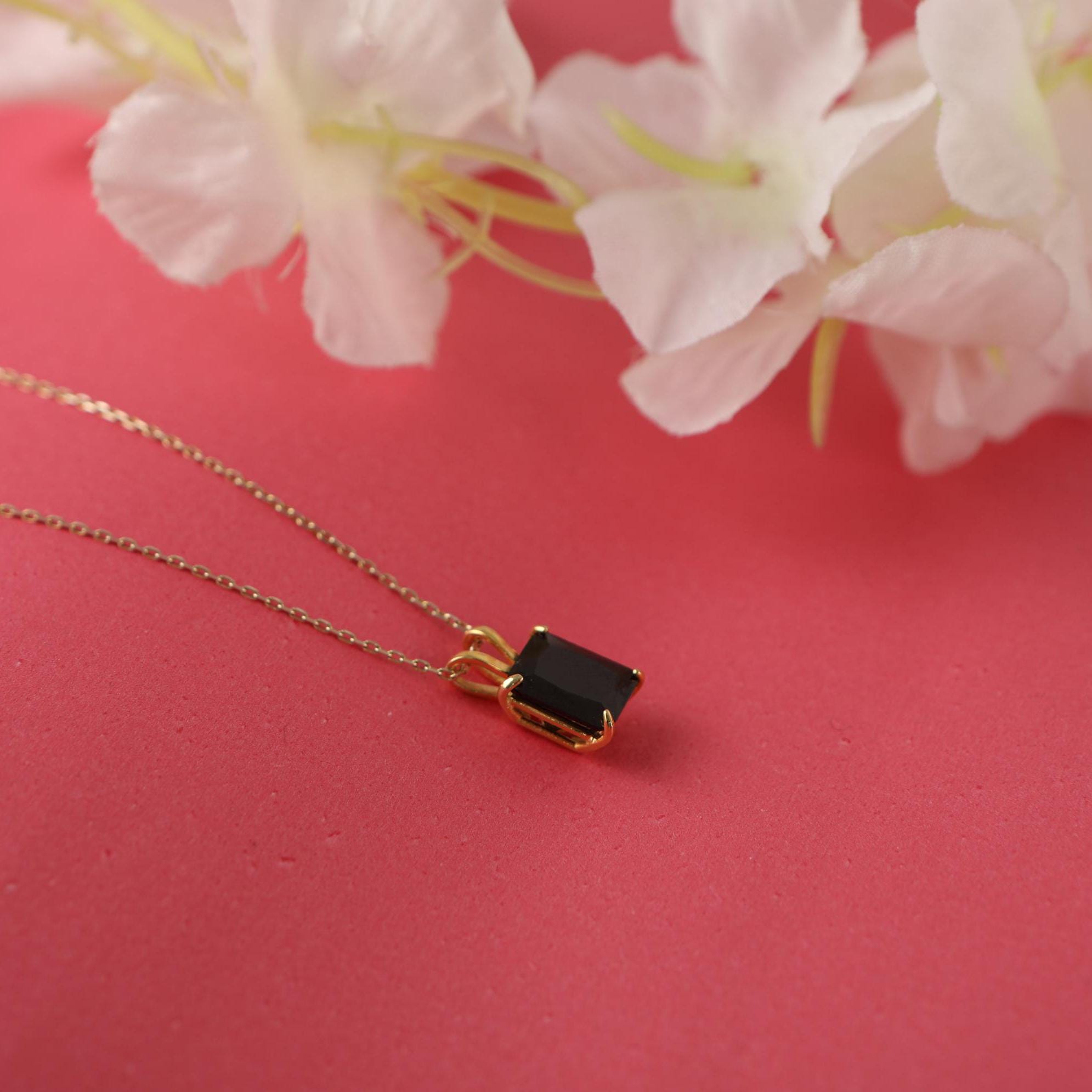 Radiant cut black onyx necklace - EternityPieces