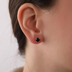 Black onyx stud earrings set in gold - EternityPieces