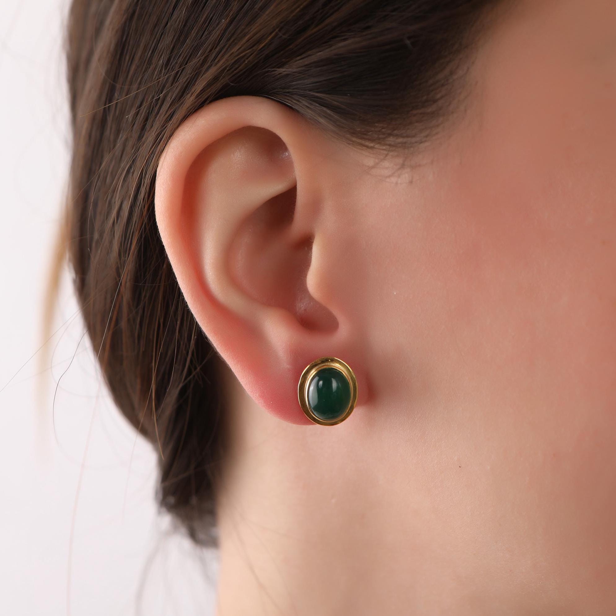 Green agate stud earrings - EternityPieces