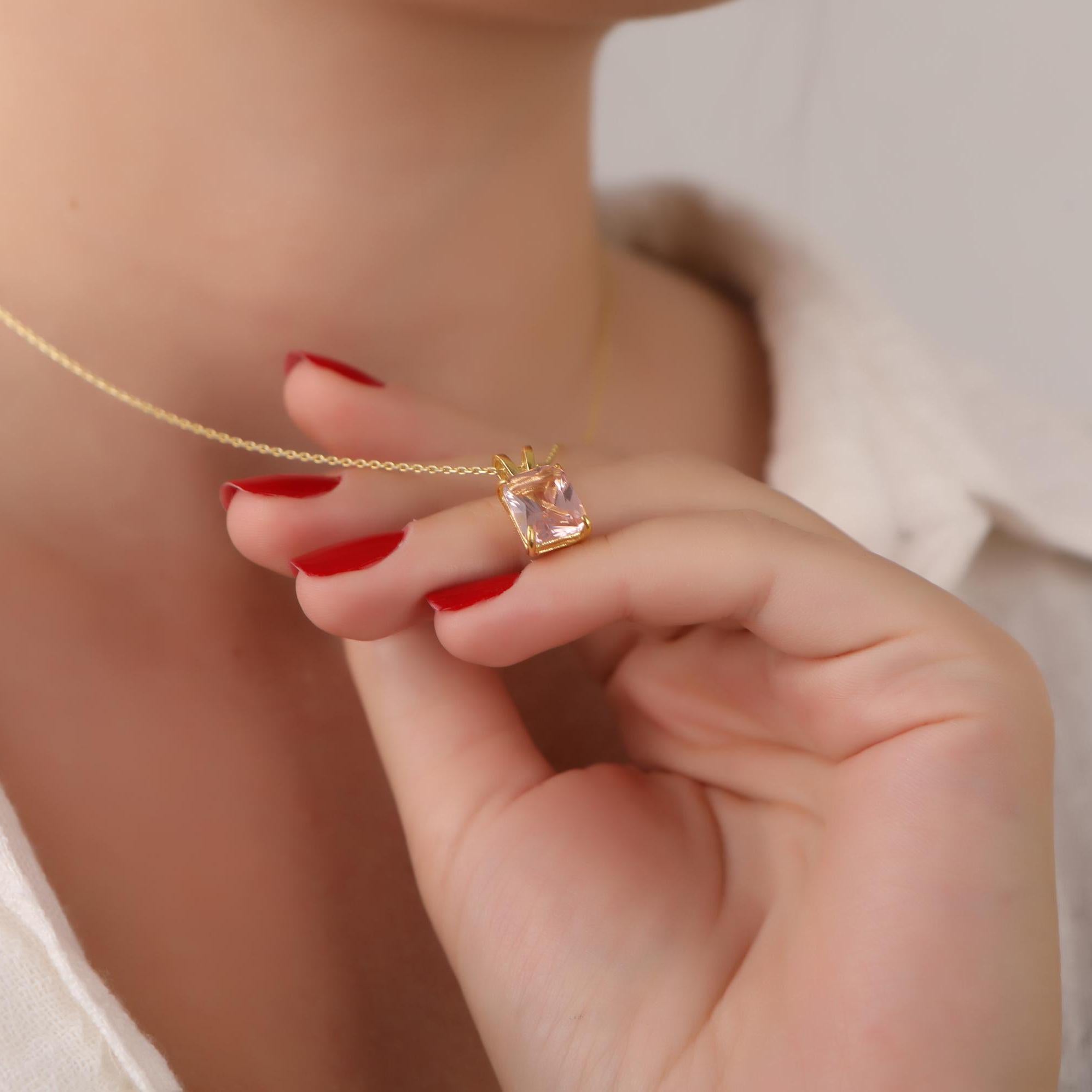 Radiant cut morganite necklace - EternityPieces