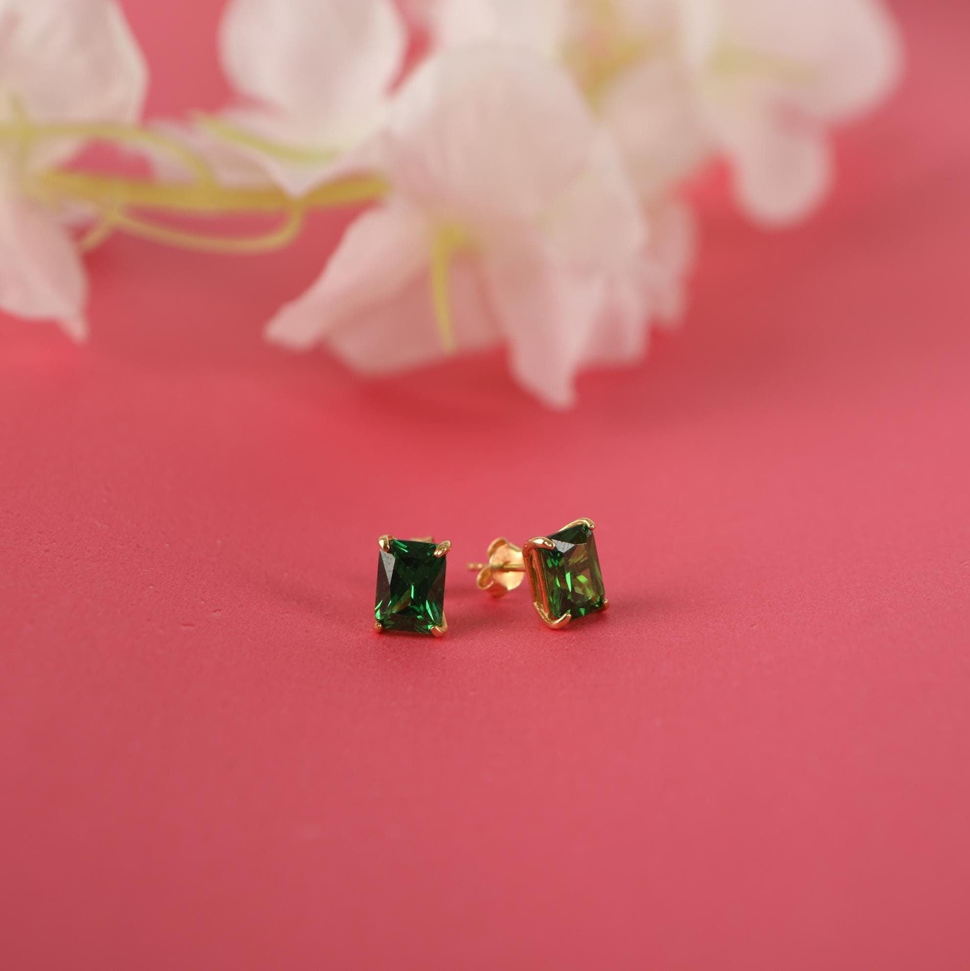 Radiant cut emerald stud earrings - EternityPieces
